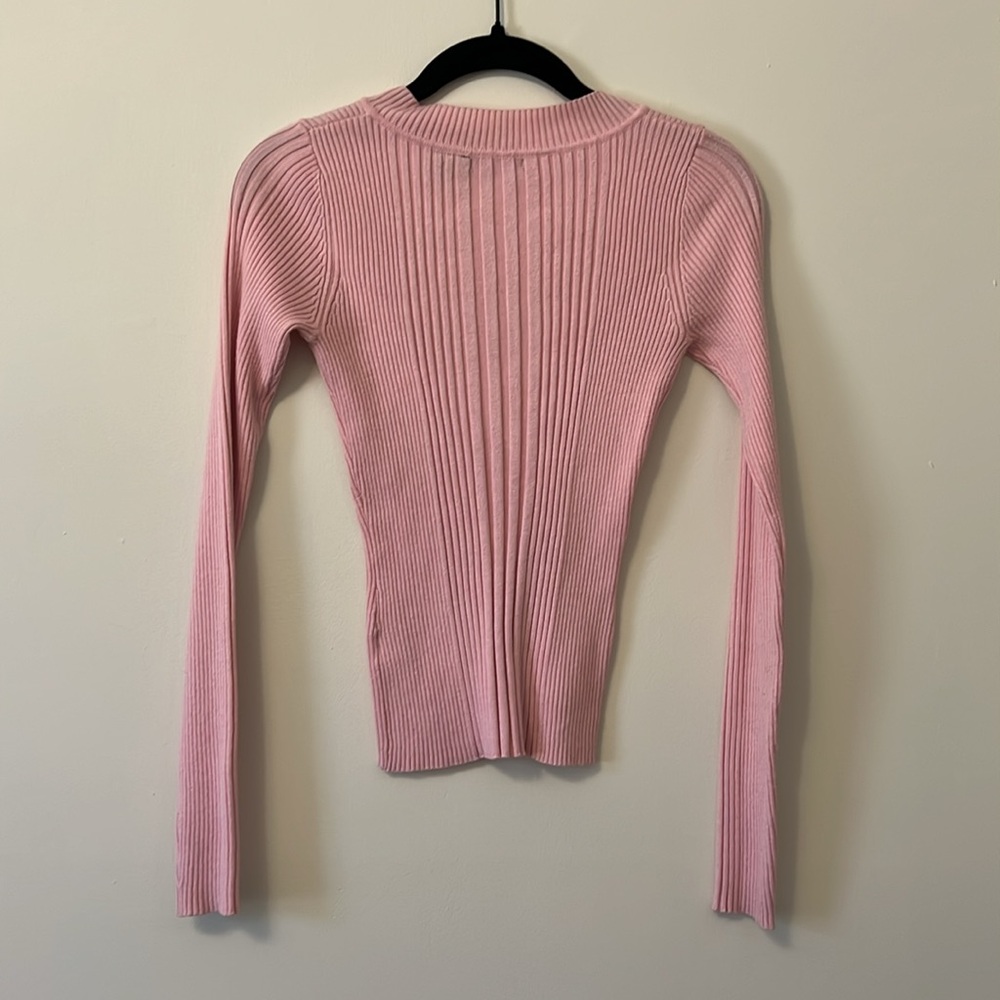 Pink Ribbed V-Neck Sweater - Picture 4 of 6